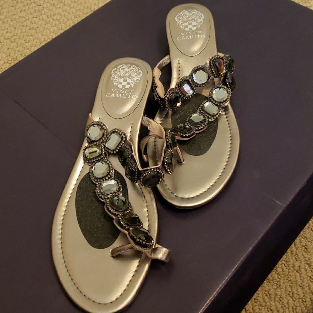 Vince Camuto sandals sz 9.1/2